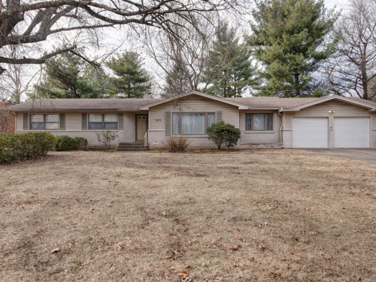 1975 S Eureka Terrace Springfield Mo 65804